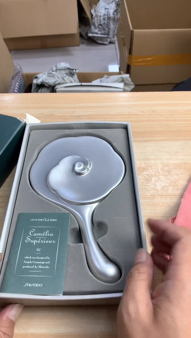 默认微瑕，no退no换，介意勿拍