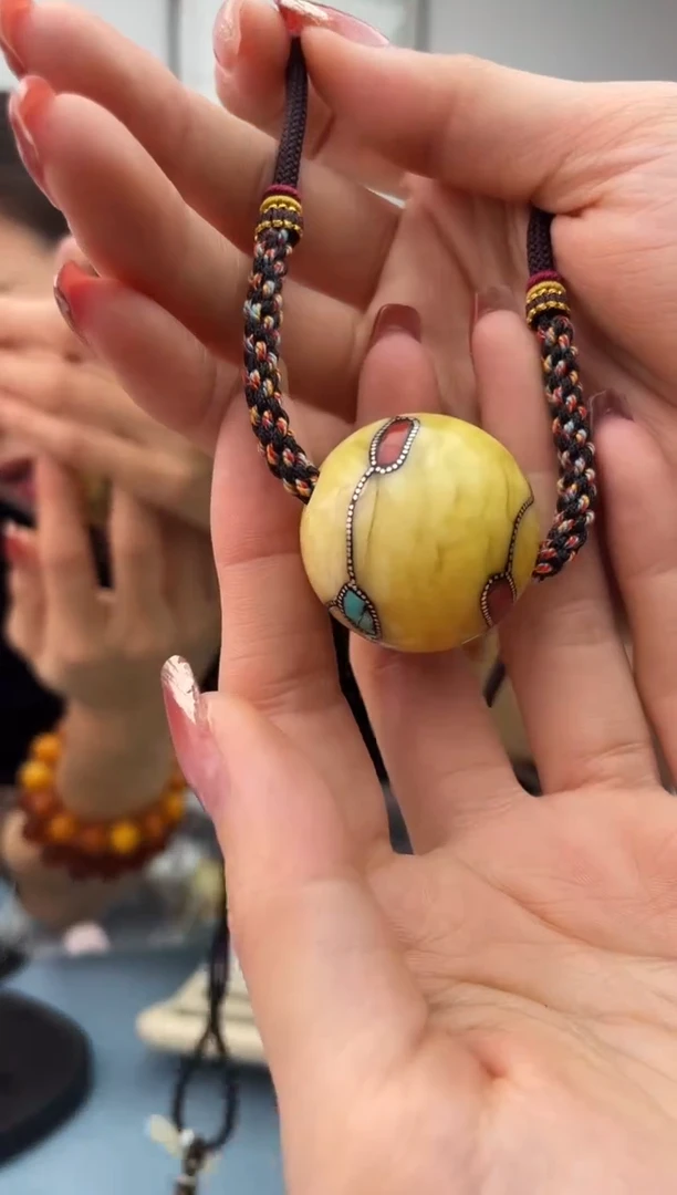 【闪购商品】蜜蜡珠宝奇石未镶嵌，假一罚十016.30