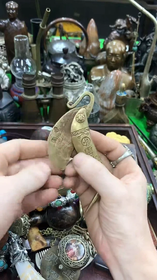 鸿兴工艺摆件把件铜鱼刀