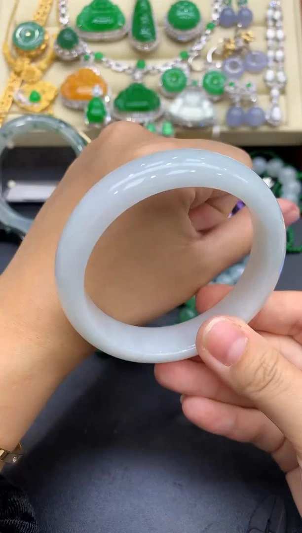 未镶嵌手镯翡翠233-中国好珍宝