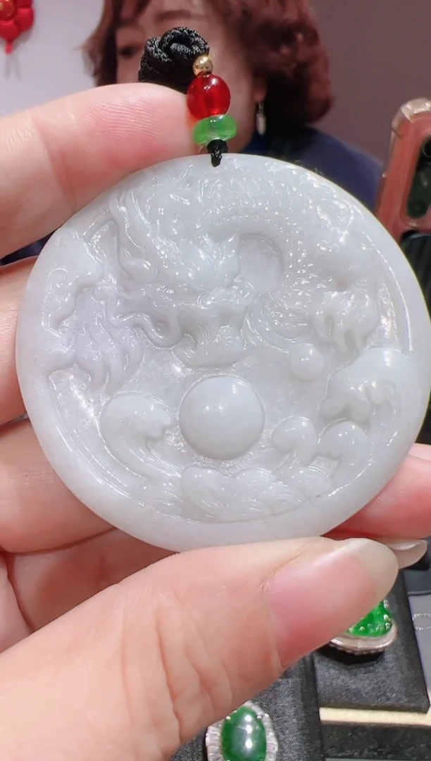 【闪购商品】翡翠颈饰未镶嵌202511840