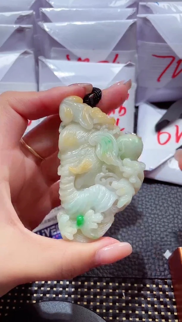 颈饰未镶嵌翡翠46