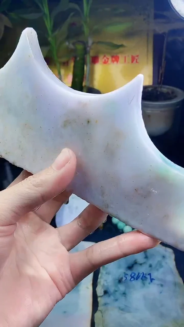 未镶嵌挂件翡翠小雨72