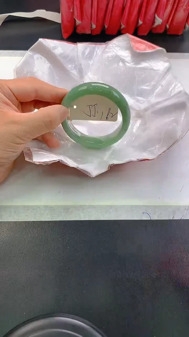 未镶嵌手镯翡翠162