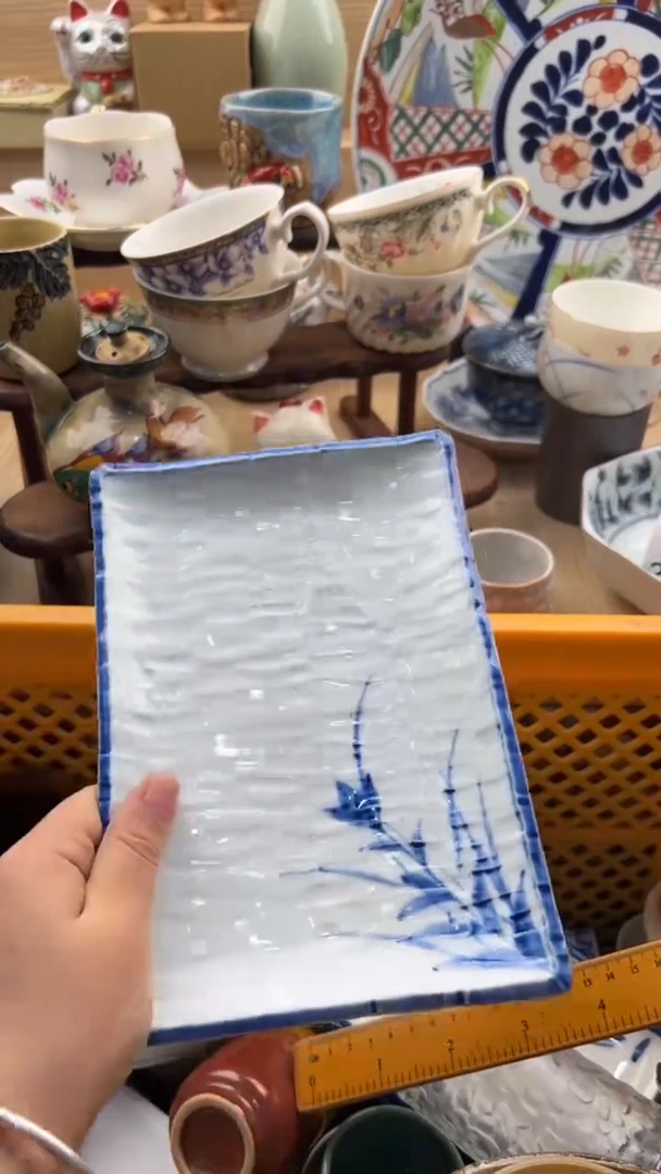 221默认微瑕，满20元包邮