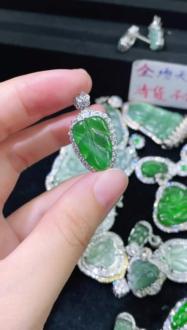 【闪购商品】翡翠颈饰未镶嵌精美翡翠-多样性只发一件F334