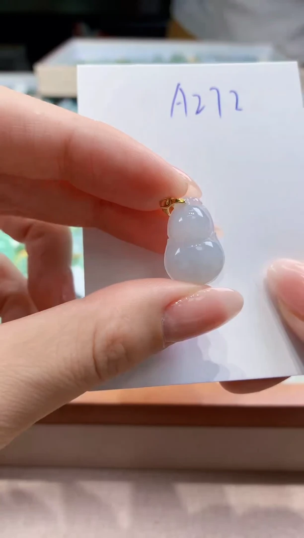 翡翠未镶嵌颈饰天然缅甸a货翡翠