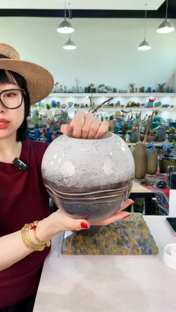 娜**光慕忆家手作琉璃花瓶