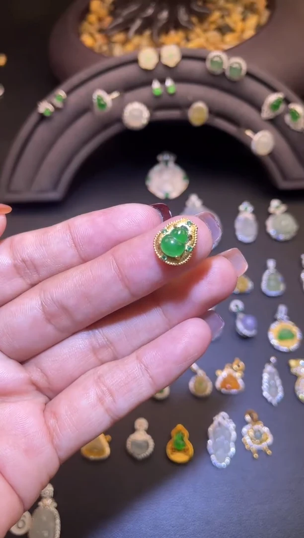 吊坠(不含链)银S925镶嵌翡翠1