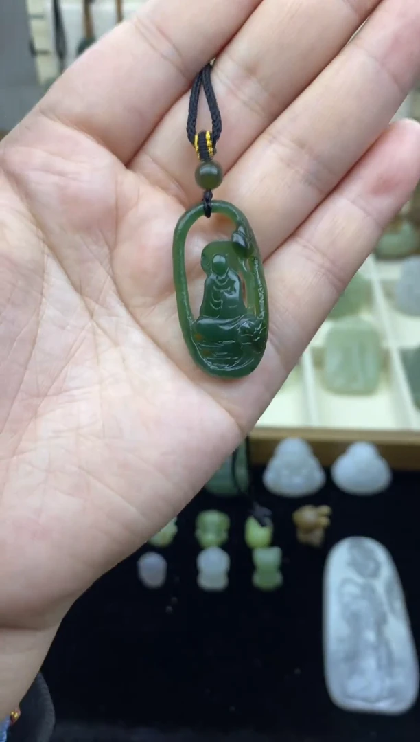 颈饰未镶嵌和田玉和田玉吊坠