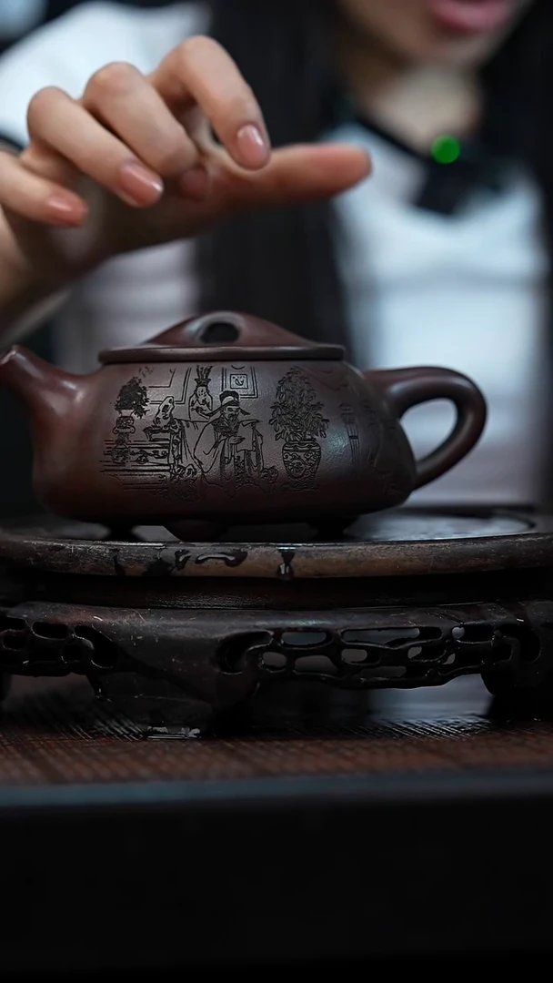 茶壶紫砂宜兴岁颐传砂原矿全手10