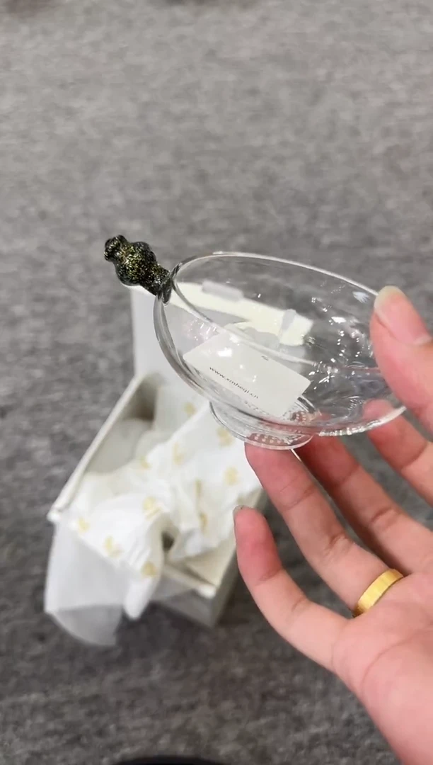 手工艺品琉璃斌****w禾器玻璃滤网黑金的