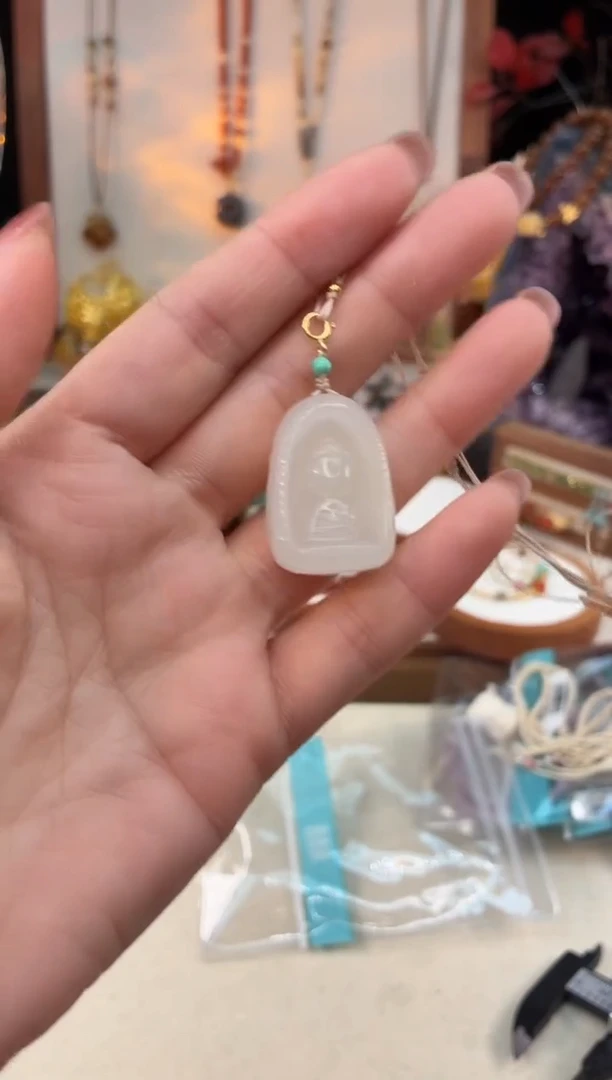 未镶嵌和田玉吊坠@@I921D011944