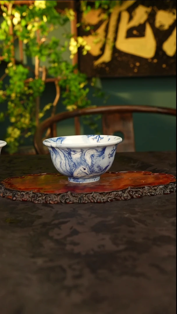 画堂春 青花手绘九尾狐主人杯