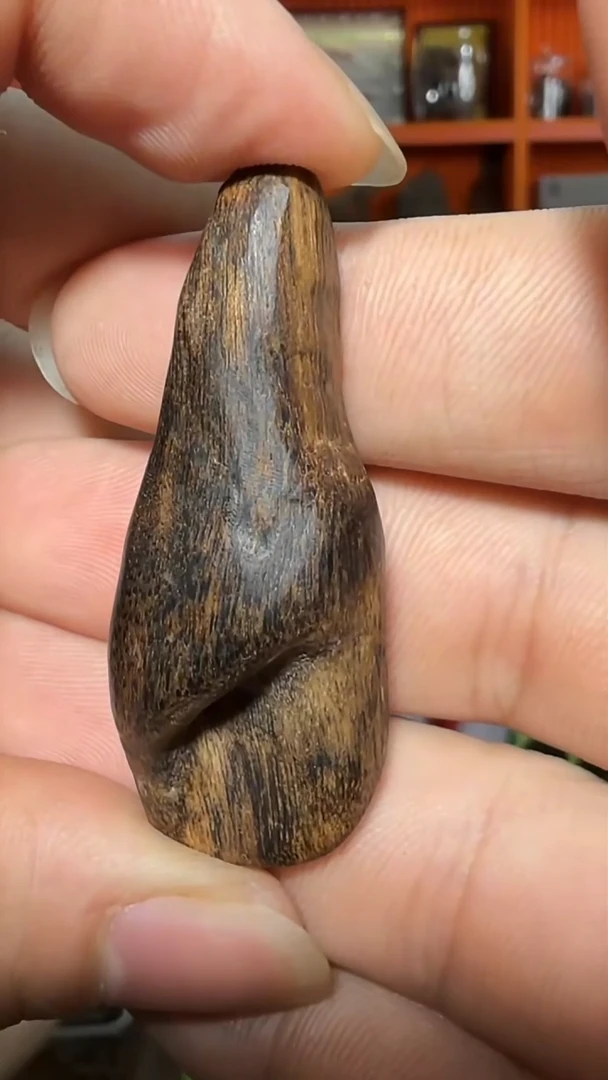 沉香吊坠90号沉水白棋多样性发一
