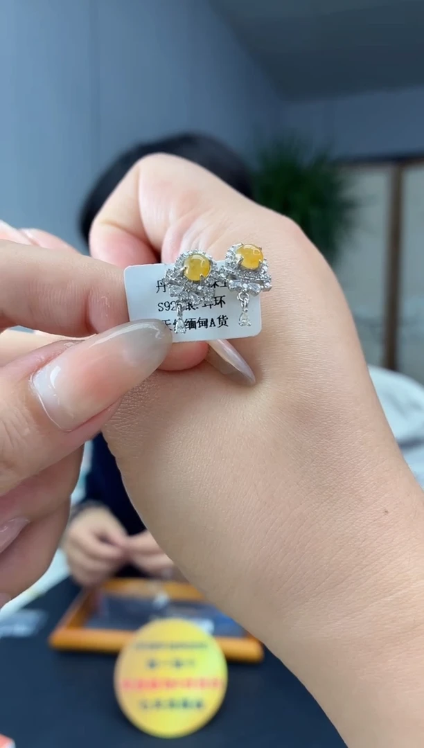 颈饰银S925镶嵌翡翠111111111