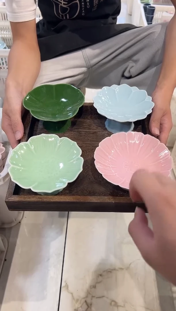 瓷片微瑕商品,介意勿拍 托盘