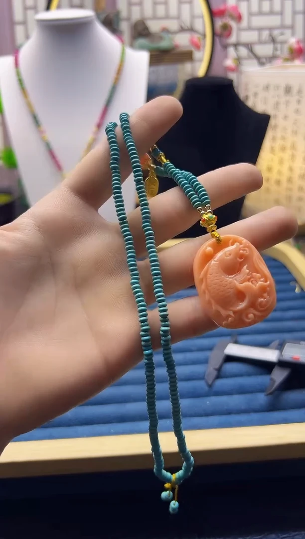 【闪购商品】玛瑙/玉髓颈饰14K金镶嵌X307