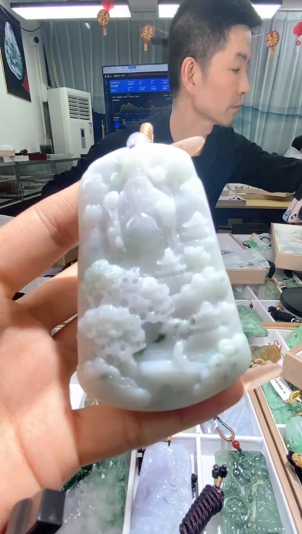 【闪购商品】翡翠颈饰未镶嵌天然缅甸翡翠A货未镶嵌