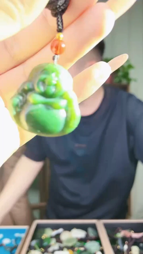 未镶嵌和田玉挂件拍一发一，多样性发货！
