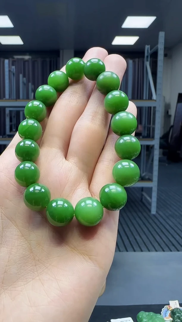 未镶嵌手串和田玉1