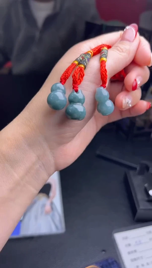 【闪购商品】翡翠挂件未镶嵌K407多样性发一件