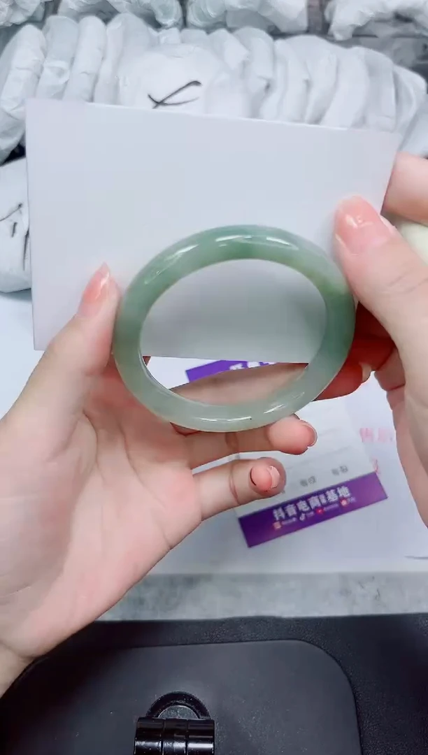 石英质玉手镯未镶嵌148-54.8