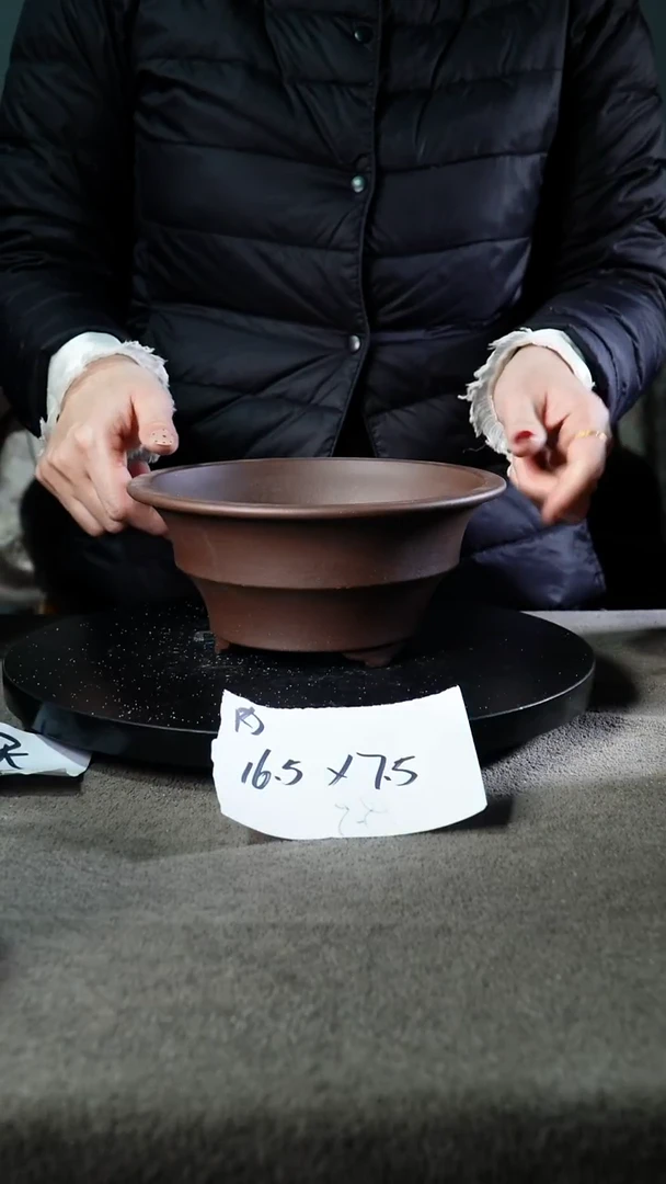 宜兴紫砂花盆小盆