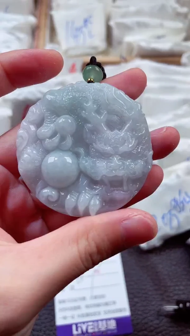 翡翠未镶嵌颈饰00003992