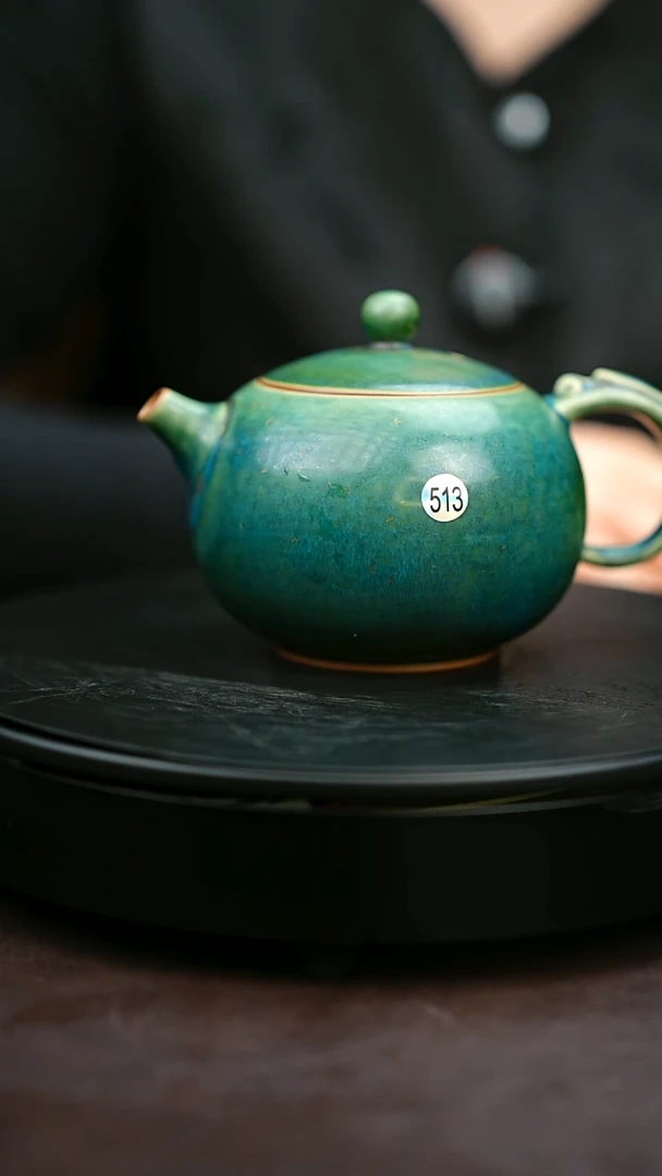 513#原矿钧瓷炉钧釉西施壶