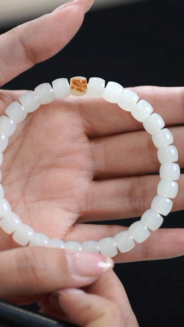 未镶嵌和田玉挂件LUCD-84