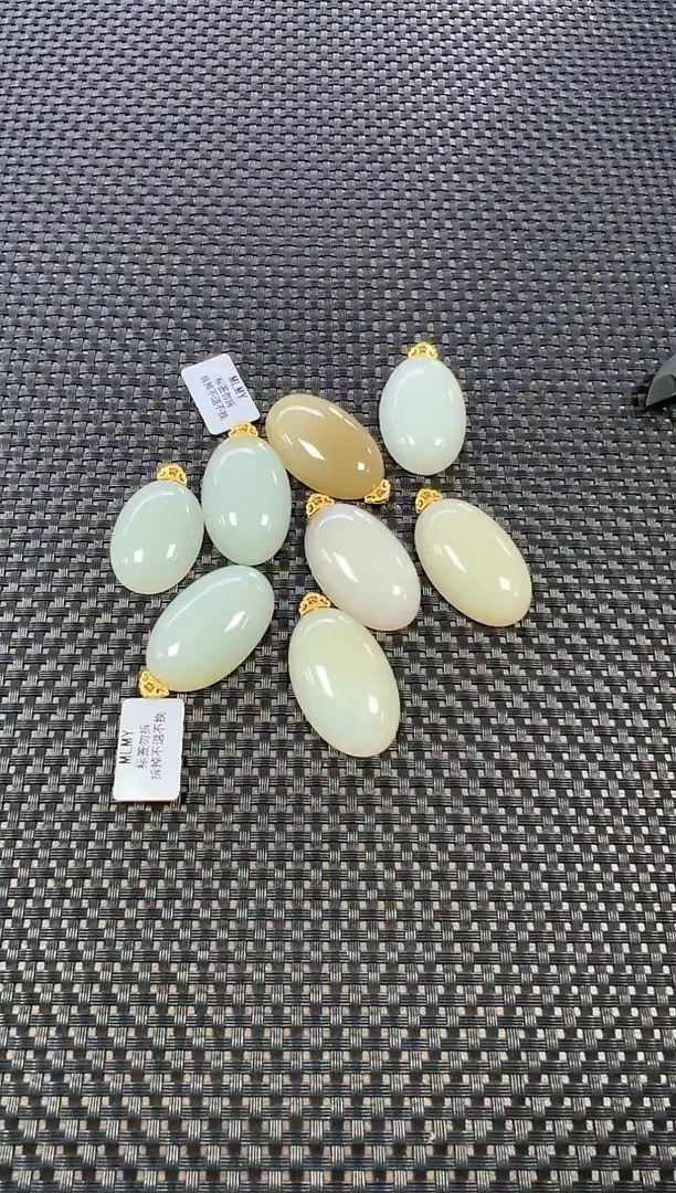 颈饰18K金镶嵌和田玉（多样性发一件）2731