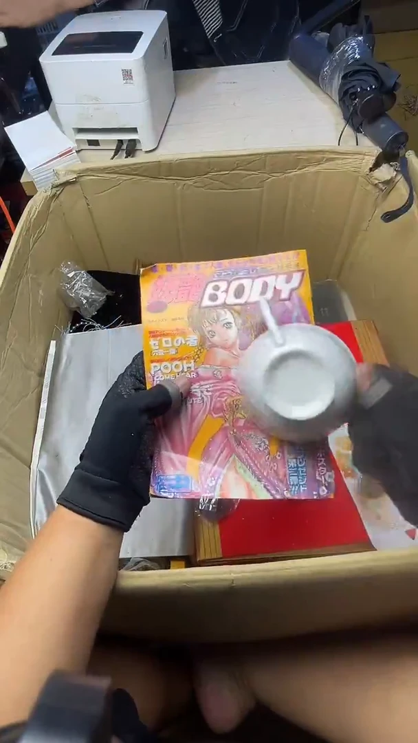 哈****i二手商品不退不换