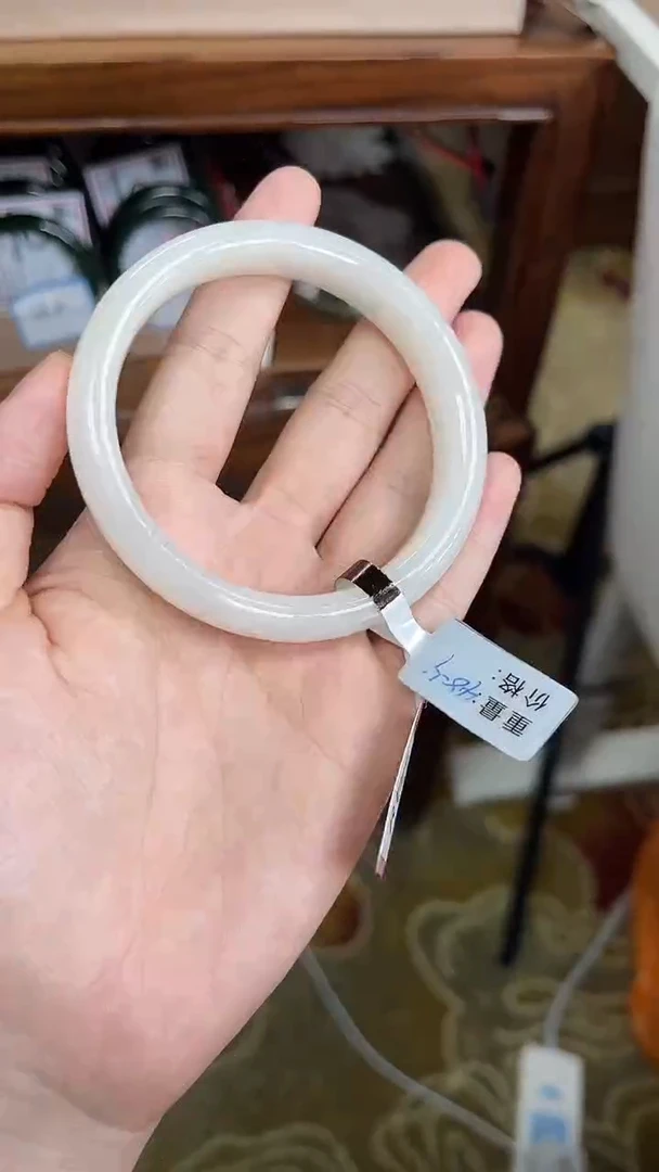 未镶嵌手镯和田玉58