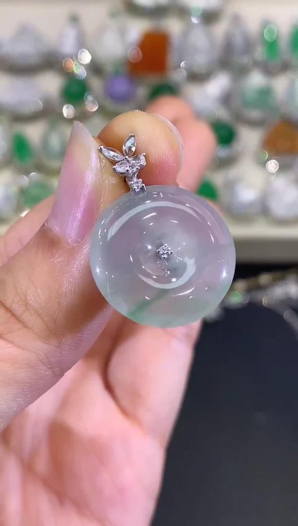 吊坠(不含链)18K金镶嵌翡翠B65