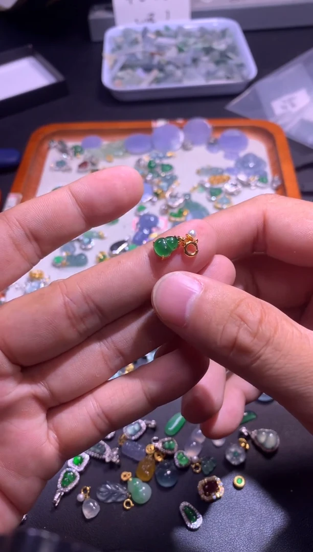 翡翠银S925镶嵌吊坠(不含链)1