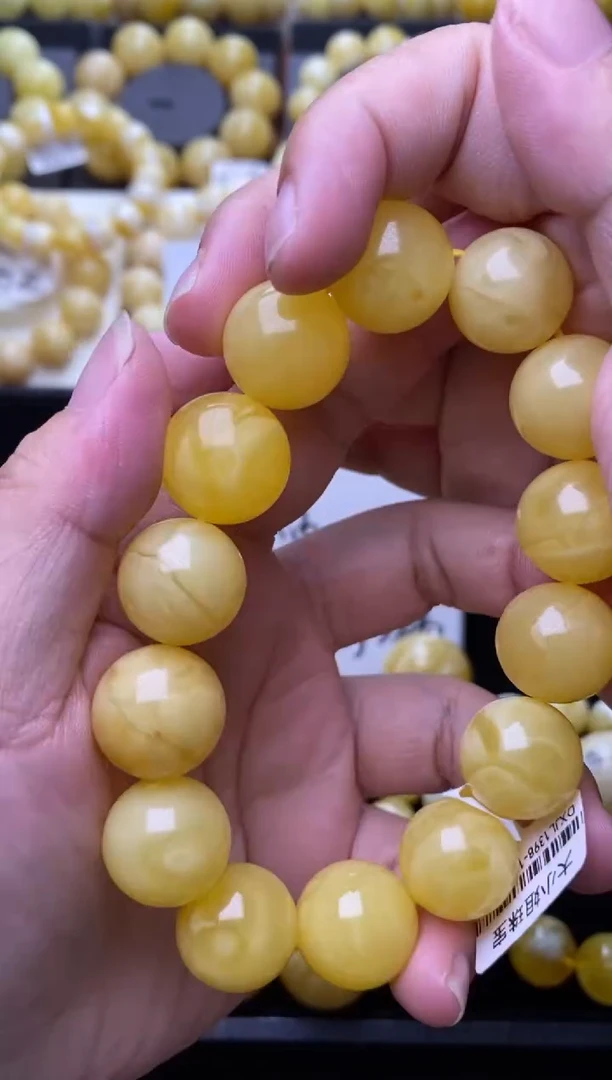 未镶嵌琥珀裸石大小姐珠宝M134