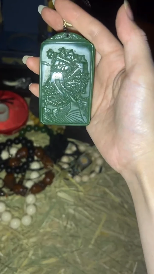 和田玉（碧玉）未镶嵌把件闪购高端商品链接