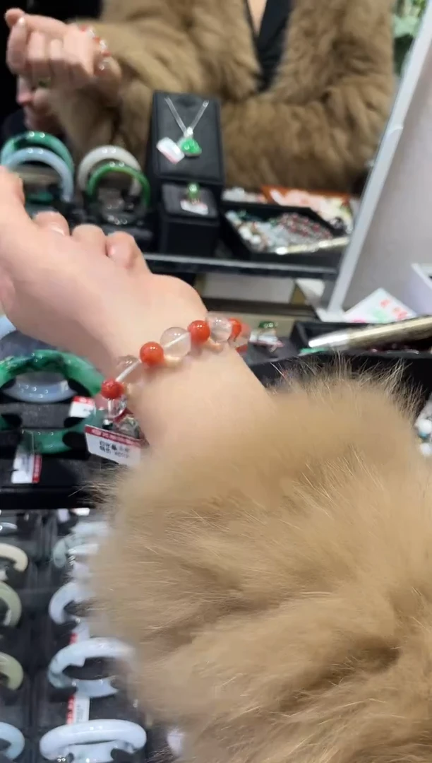 未镶嵌手链南红玛瑙多样性发一