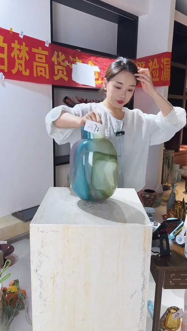琉璃绿色花瓶清仓A72