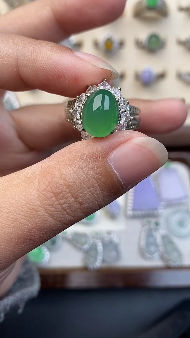 未镶嵌定制翡翠747585