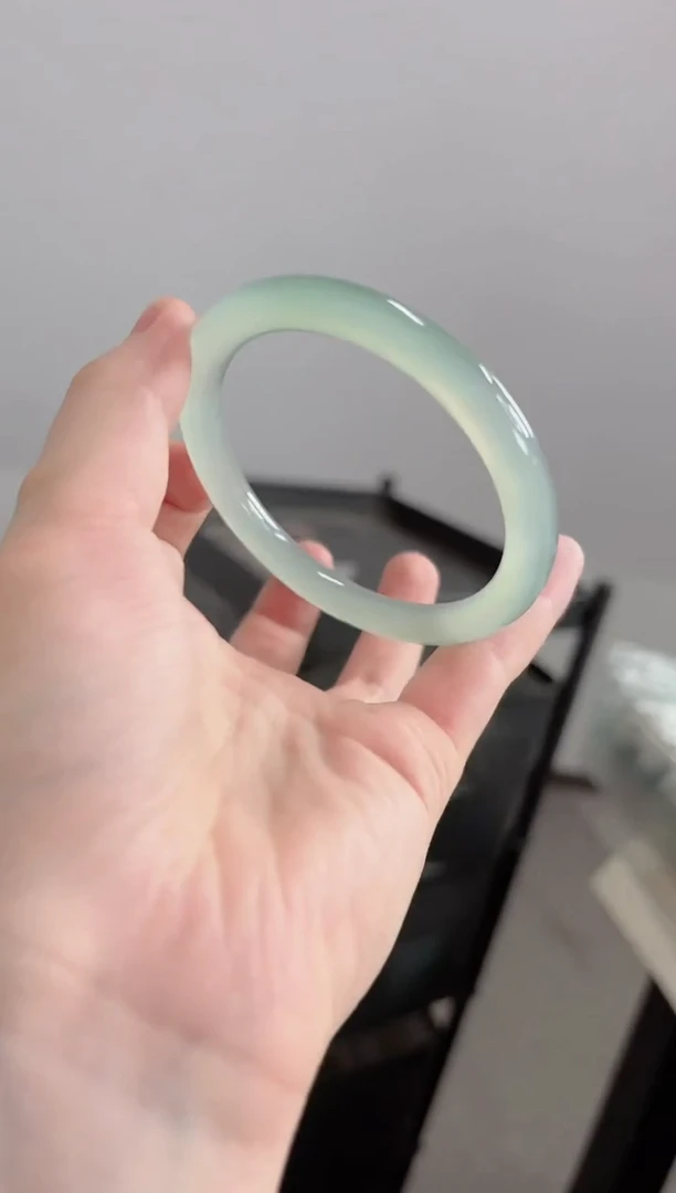 手镯玛瑙/玉髓未镶嵌62圈卡8