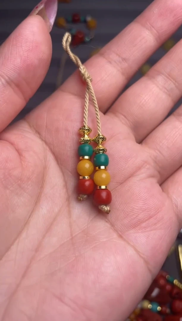 未镶嵌蜜蜡裸石多样性发其一，弟子珠圆珠