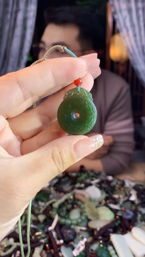 【闪购商品】和田玉挂件未镶嵌多样性发货拍一发一