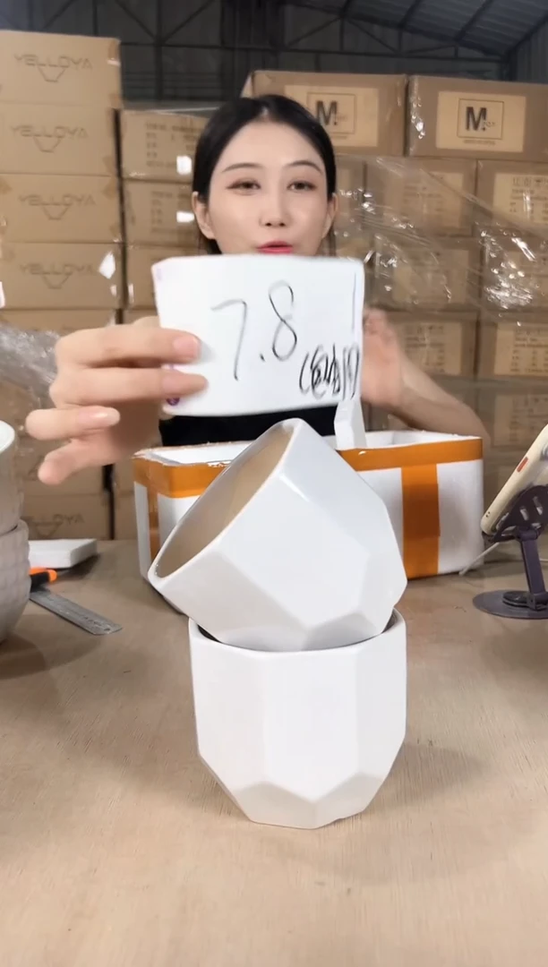 2菱形钻石白色小号12x10
