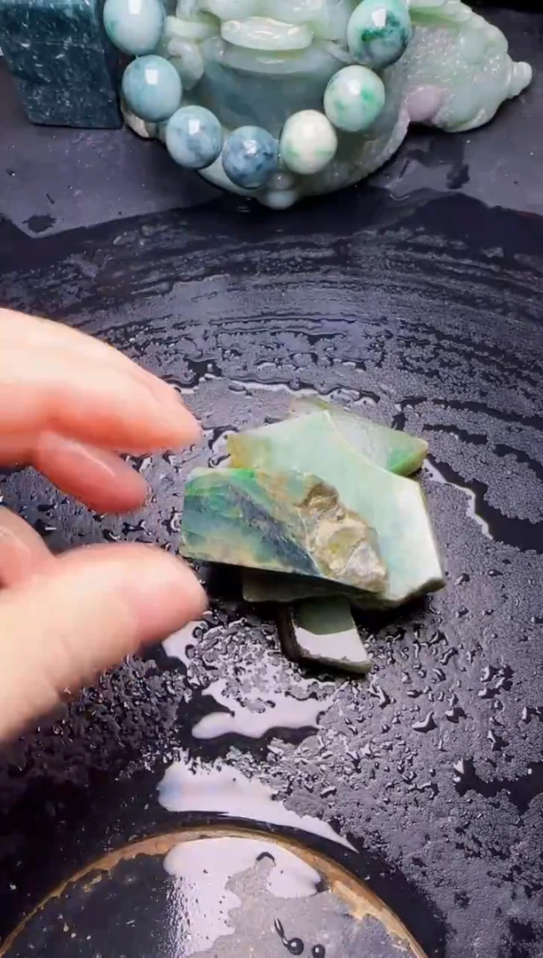 颈饰未镶嵌翡翠25