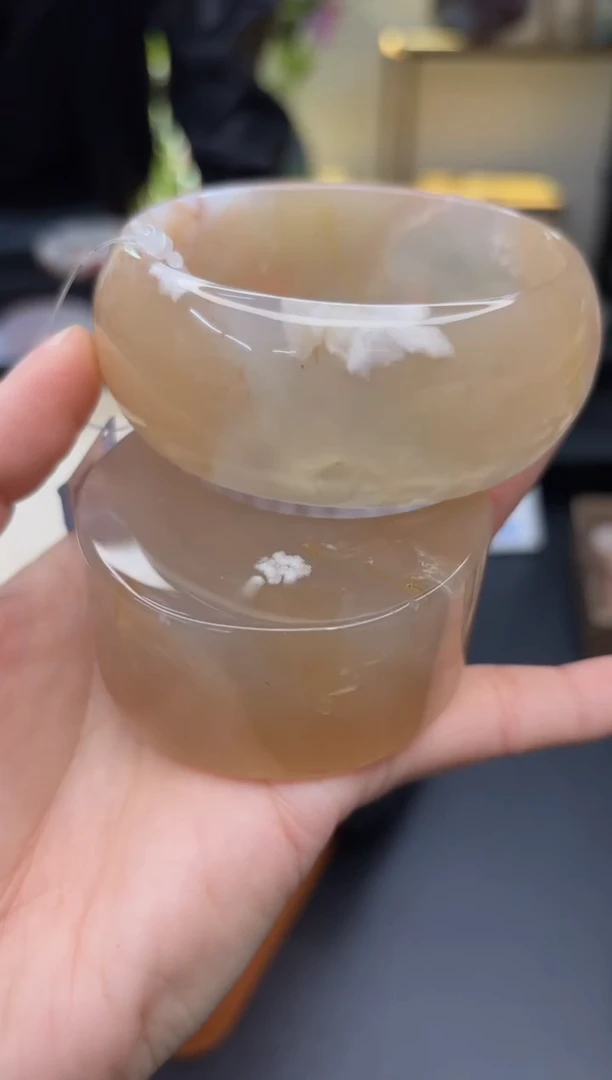 【闪购商品】石英质玉手镯未镶嵌C528(62圈赠送镯心)