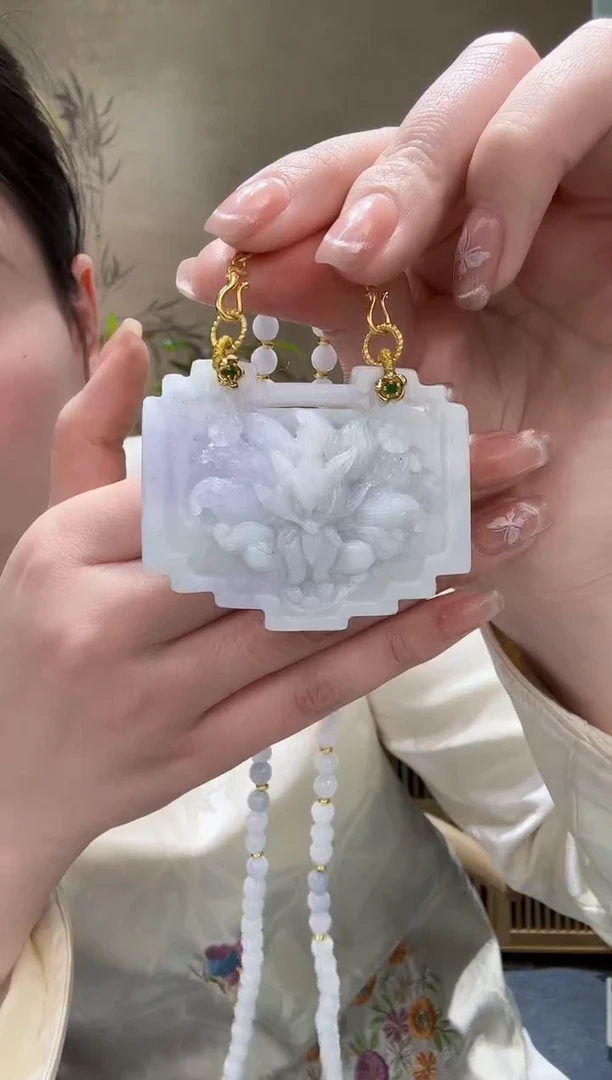 【闪购商品】翡翠颈饰未镶嵌吊坠