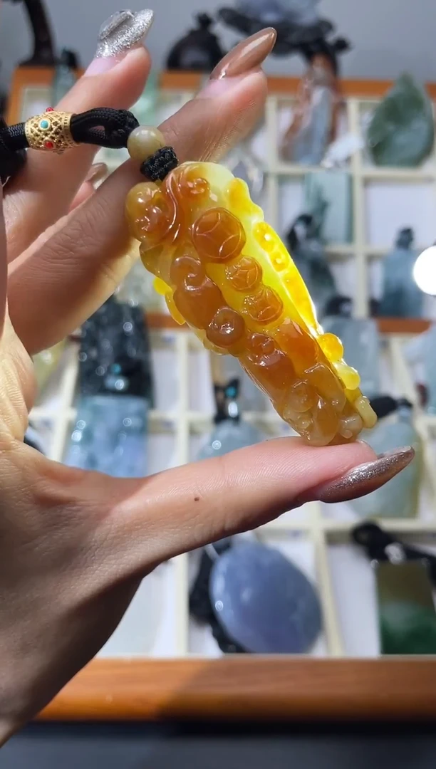 颈饰未镶嵌翡翠天然A