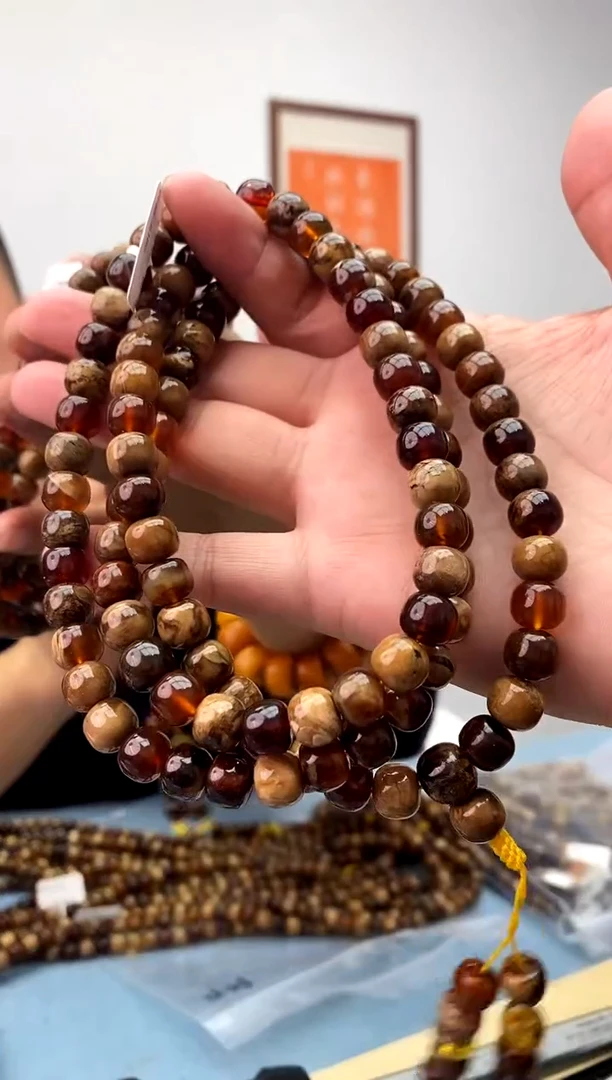 【闪购商品】琥珀珠宝奇石未镶嵌假一罚十，发一件